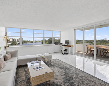 1170 N Federal Highway - Photo Thumbnail 5