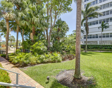 1170 N Federal Highway - Photo Thumbnail 50