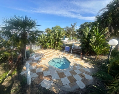 225 S Tropical Trail - Photo Thumbnail 36