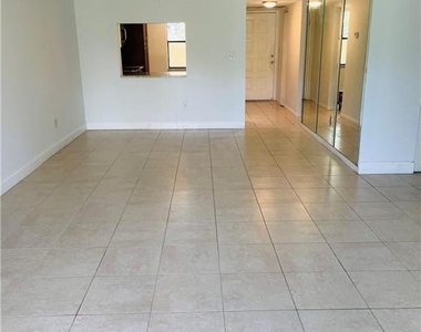 2900 Nw 42nd Avenue - Photo Thumbnail 10