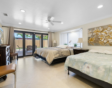 3211 Seaward Drive - Photo Thumbnail 10