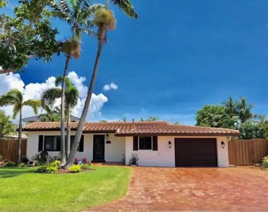 3211 Seaward Drive - Photo Thumbnail 24