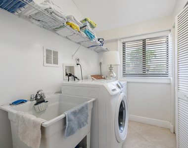 3211 Seaward Drive - Photo Thumbnail 22