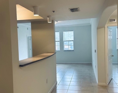 533 Ne 3rd Avenue - Photo Thumbnail 9