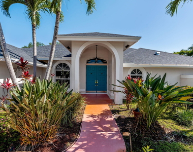 15495 Rolling Meadows Circle - Photo Thumbnail 3