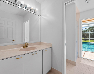 15495 Rolling Meadows Circle - Photo Thumbnail 36