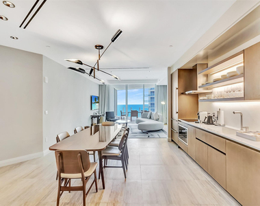 525 N Fort Lauderdale Beach Boulevard - Photo Thumbnail 12