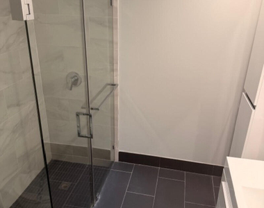 3076 S Oakland Forest Drive - Photo Thumbnail 6