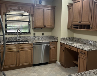 3001 Se Aster Lane - Photo Thumbnail 3