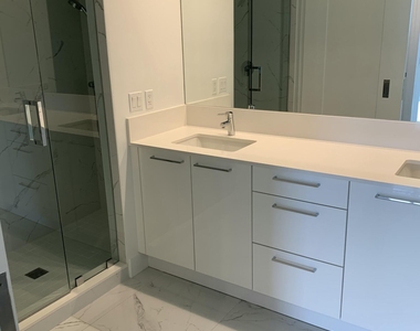 100 E Las Olas Boulevard - Photo Thumbnail 11