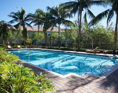 161 Monterey Bay Drive - Photo Thumbnail 3