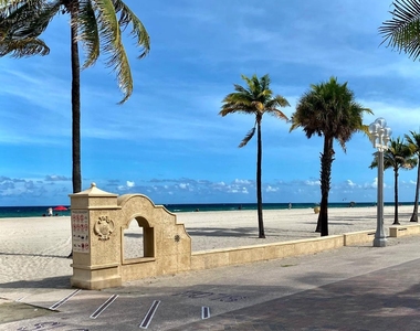 320 S Surf Road - Photo Thumbnail 17