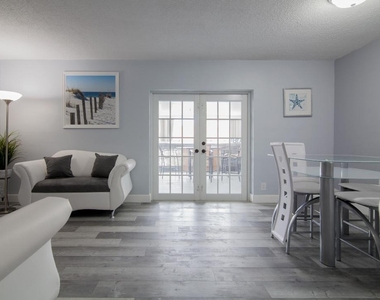 320 S Surf Road - Photo Thumbnail 6