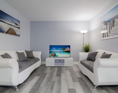 320 S Surf Road - Photo Thumbnail 5