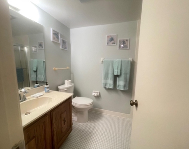 2400 S Ocean Drive - Photo Thumbnail 15