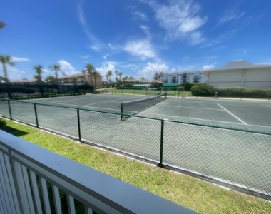 2400 S Ocean Drive - Photo Thumbnail 20
