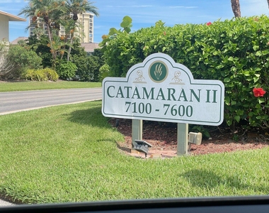 2400 S Ocean Drive - Photo Thumbnail 6