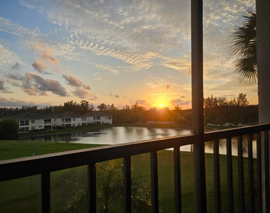 2400 S Ocean Drive - Photo Thumbnail 44