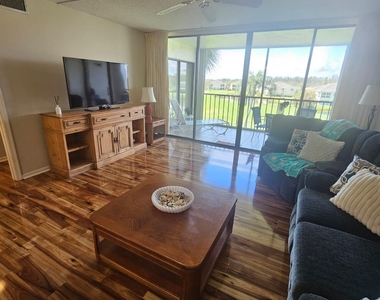 2400 S Ocean Drive - Photo Thumbnail 39