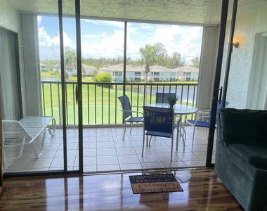 2400 S Ocean Drive - Photo Thumbnail 1