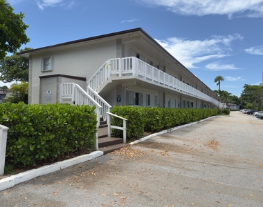560 Se 2nd Avenue - Photo Thumbnail 20
