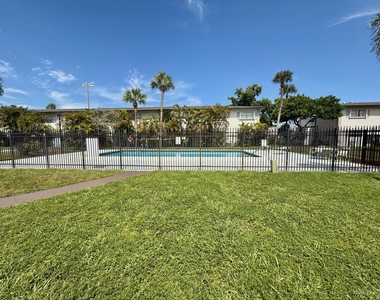 560 Se 2nd Avenue - Photo Thumbnail 16