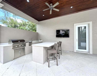 13550 Greentree Trail - Photo Thumbnail 23