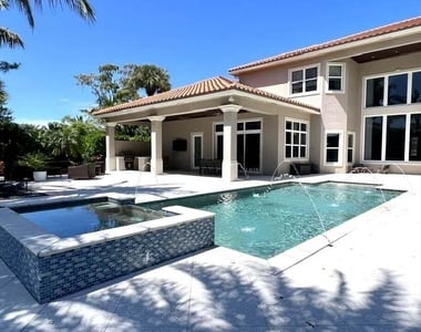 13550 Greentree Trail - Photo Thumbnail 6