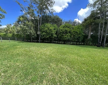 13550 Greentree Trail - Photo Thumbnail 27