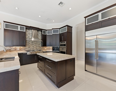 13550 Greentree Trail - Photo Thumbnail 12
