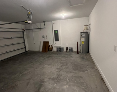 1782 Sw Bayshore Boulevard - Photo Thumbnail 38
