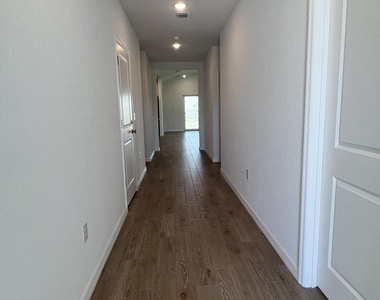 1782 Sw Bayshore Boulevard - Photo Thumbnail 19