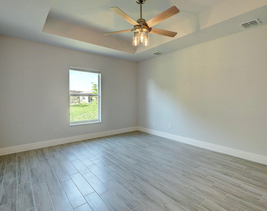 2352 Sw Plum Court - Photo Thumbnail 20
