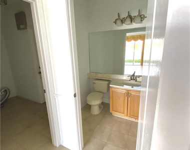 11135 Nw 46th Drive - Photo Thumbnail 13