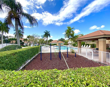 11135 Nw 46th Drive - Photo Thumbnail 15