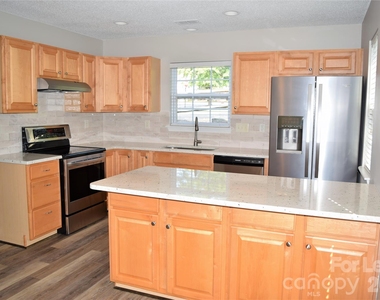 164 Portestowne Way - Photo Thumbnail 7