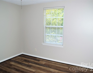 164 Portestowne Way - Photo Thumbnail 17