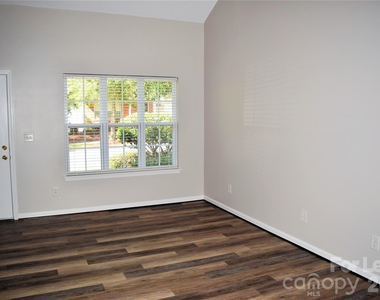 164 Portestowne Way - Photo Thumbnail 2