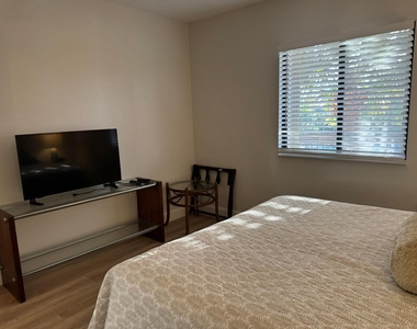 401 Ocean Bluffs Boulevard - Photo Thumbnail 11