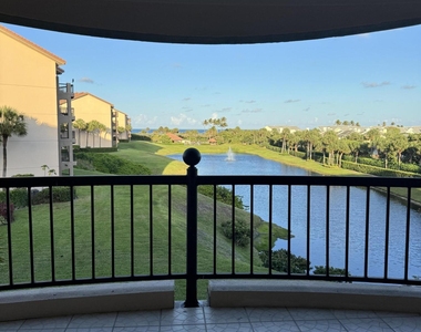 401 Ocean Bluffs Boulevard - Photo Thumbnail 27