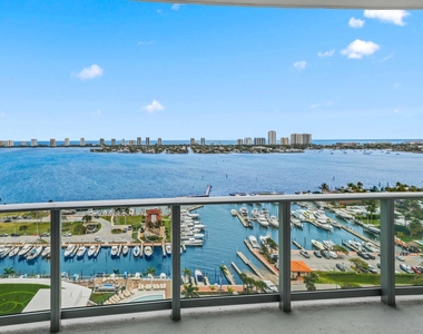 220 Lake Shore Drive - Photo Thumbnail 19