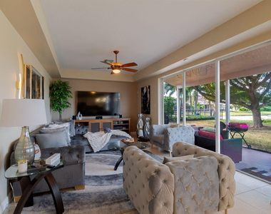 3887 Hamilton Key - Photo Thumbnail 26