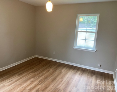 804 Matheson Avenue - Photo Thumbnail 14