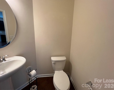 10374 Rutledge Ridge Drive - Photo Thumbnail 19
