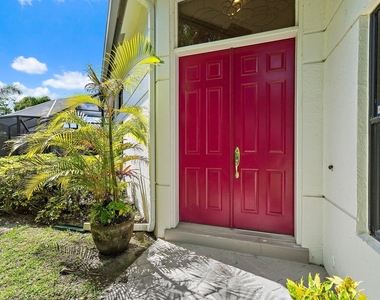1106 Sand Drift Way - Photo Thumbnail 2