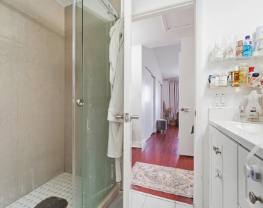 644 Ne 195th Street - Photo Thumbnail 13