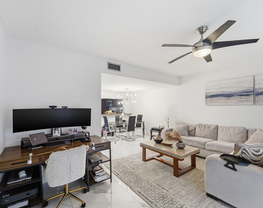 644 Ne 195th Street - Photo Thumbnail 5
