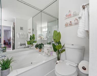 644 Ne 195th Street - Photo Thumbnail 12