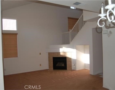 42093 Acacia Way - Photo Thumbnail 1