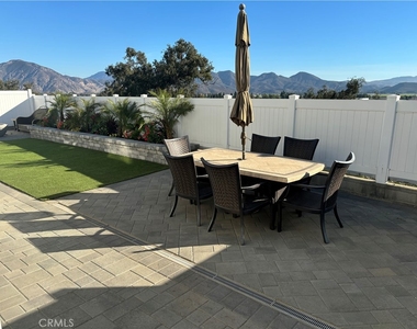 2126 Grandview - Photo Thumbnail 13